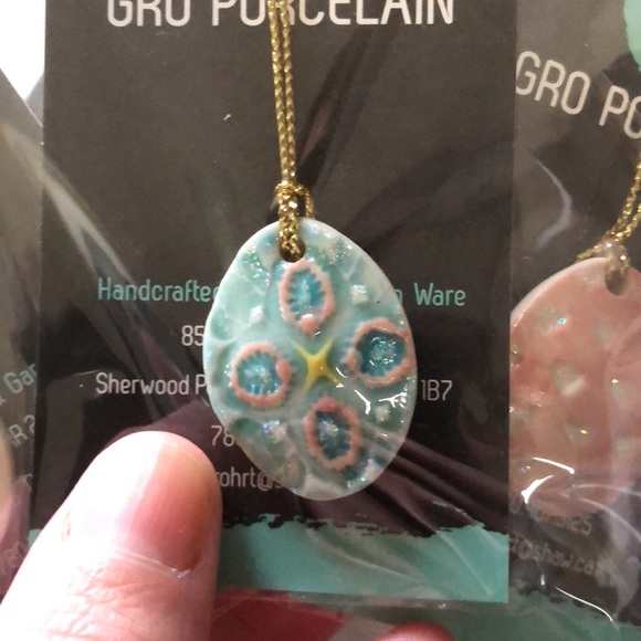 Porcelain Easter Egg ornaments - Picture 3 of 4